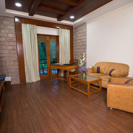 Hotel Kodai International Kodaikanal Phòng bức ảnh